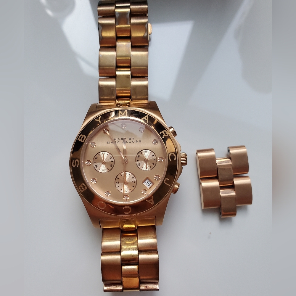 Marc Jacobs Gold Women's Watch